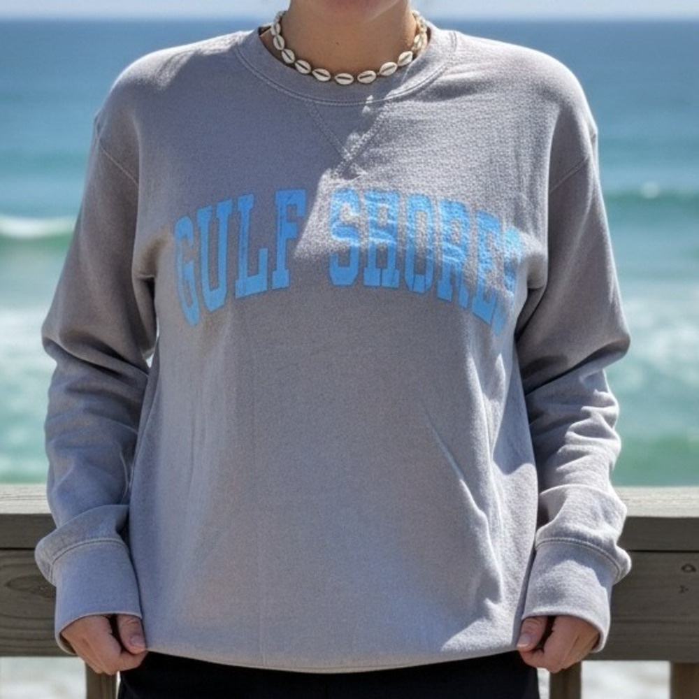 Gulf Shores Graphic Sweatshirt Washed Gray Crewneck‎ Pullover Casual Women